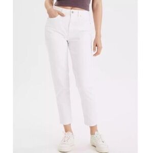American Eagle Mom Jeans Bright White Stretch Size 10 Waist 30” Super High Rise